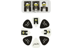Fender Joe Strummer Pick Tin Medium (8)