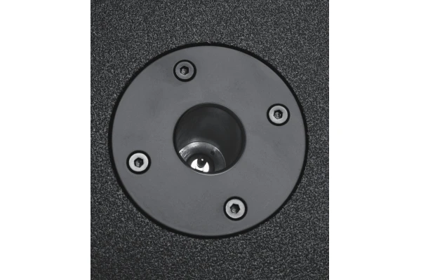 Studiomaster Core 151 — 3